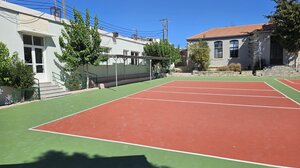 Ανακαινισμένο, υποδέχεται τους μαθητές του το Δημοτικό Σχολείο Αγίας Βαρβάρας