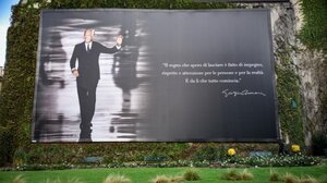 Τζόρτζιο Αρμάνι: Η ζωή του «βασιλιά της μόδας» μεταφέρεται στη μεγάλη οθόνη