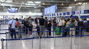 ΥΠΑ: Λειτουργικός εκσυγχρονισμός και προσλήψεις εξειδικευμένου προσωπικού στα αεροδρόμια