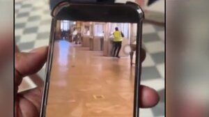 Λούβρο: Οι πρώτες εικόνες από τη κινηματογραφική ληστεία στο μουσείο (βίντεο)