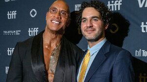 «Lizard Music»: Νέα συνεργασία του Ντουέιν Τζόνσον με τον Μπένι Σάφντι για την Amazon MGM 