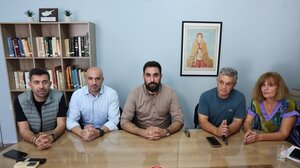 Κάθοδος της διοίκησης της ΔΟΕ στο Ηράκλειο: Χιλιάδες, ακόμα, τα κενά στα σχολεία