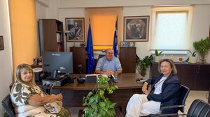 Συνάντηση Μπελαδάκη με τους εκπροσώπους του Ινστιτούτου Περιφερειακών, Αναπτυξιακών και Κοινωνικών Πολιτικών