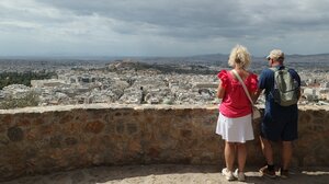 Καιρός: Τοπικές βροχές και σποραδικές καταιγίδες σήμερα – Η πρόβλεψη για την 28η Οκτωβρίου