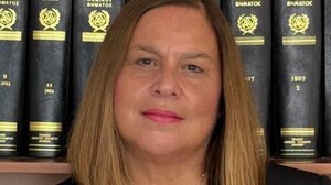 Υποψήφια για την προεδρία του Δικηγορικού Συλλόγου Ηρακλείου η Κατερίνα Κοσμαδάκη