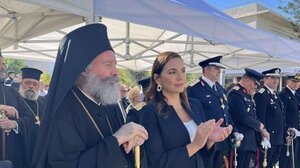 Ρέθυμνο: Παρουσία του Αρχιεπισκόπου Αυστραλίας κ. Μακάριου και της Όλγας Κεφαλογιάννη η παρέλαση