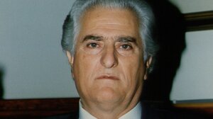 Ο Δημήτρης Αγαπίου αποχαιρετά τον θείο του πρώην βουλευτή Γιώργο Πρασιανάκη