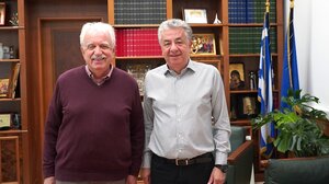 Συνάντηση Περιφερειάρχη με τον Πρόεδρο του «Διαζώματος», θέματα πολιτισμού στο επίκεντρο