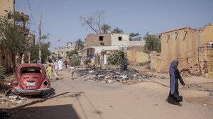 Σουδάν: Πλήγματα drones έθεσαν στο στόχαστρο την πρωτεύουσα