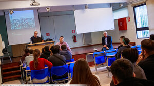 Παρουσίαση του Προγράμματος Erasmus+ στους φοιτητές του Τμήματος Διοικητικής Επιστήμης και Τεχνολογίας του ΕΛΜΕΠΑ