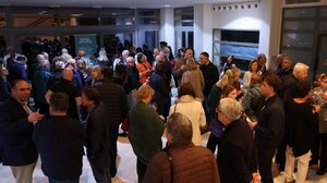 Εντυπωσίασε το μουσικό αφιέρωμα της Περιφέρειας Κρήτης για το παραδοσιακό κρασί με τον Δημήτρη Μαραμή