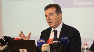 «Πυρά» για τις εξαγγελίες Χρυσοχοϊδη για την οπλοκατοχή στην Κρήτη