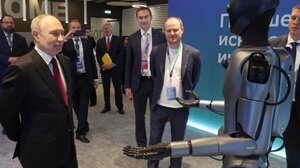 Ρομπότ με τη χρήση ΑΙ χορεύει για χάρη του Πούτιν μετά το φιάσκο με το ρομπότ που σκόνταψε