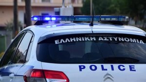 Πεύκη: Συνελήφθησαν επ΄αυτοφώρω δύο ανήλικοι που άρπαξαν από συνομίληκούς τους τα χρήματα από τα κάλαντα