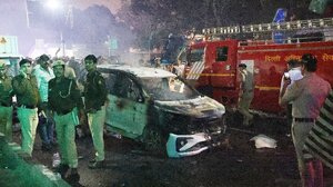 Έκρηξη κοντά στο Κόκκινο Φρούριο στο Νέο Δελχί - Τουλάχιστον 8 νεκροί και 11 τραυματίες