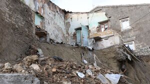 Κακοκαιρία: Μετρούν πληγές σε Τζουμέρκα και Κέρκυρα 