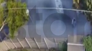 Η στιγμή που αστικό λεωφορείο εκκενώνεται γιατί έβγαζε καπνό - Δείτε βίντεο