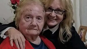 Αγγελική Νικολούλη: Το σπαρακτικό «αντίο» στην μητέρα της