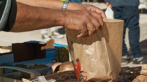 Ανοίγουν οι αιτήσεις για νέες άδειες πλανόδιου εμπορίου στην Κρήτη