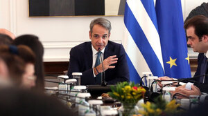 Μητσοτάκης για αγρότες: «Ακραίες ενέργειες δεν βοηθούν - Θα λάβουν μισό δισ. παραπάνω από πέρυσι»