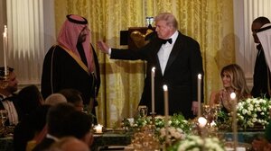 «Σοκαρισμένη» η χήρα Κασόγκι μετά τη συνάντηση Τραμπ-Σαλμάν