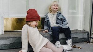 Γιατί σε μία από τις πλουσιότερες χώρες του κόσμου, 1 στα 3 παιδιά ζει μέσα στη φτώχεια;