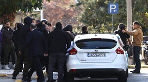 Προφυλακιστέος ο ρασοφόρος YouTuber και τρία ακόμη μέλη κυκλώματος ναρκωτικών και διακίνησης μεταναστών