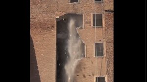 Ρώμη: Βίντεο με τη στιγμή της κατάρρευσης του μεσαιωνικού πύργου