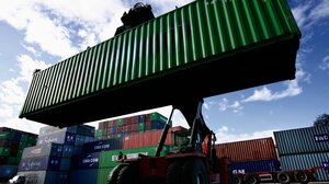 Μηνάς Σωμαράκης (SomCon): Τα κοντέινερ… αλλιώς