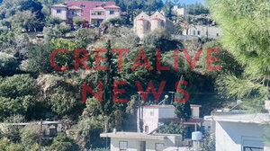 Βορίζια: Απόκοσμο σκηνικό - Ελάχιστοι κάτοικοι στους δρόμους, παντού αστυνομία - Φωτογραφίες