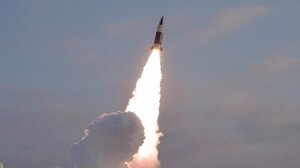 Η Βόρεια Κορέα εκτόξευσε βαλλιστικό πύραυλο άγνωστου τύπου