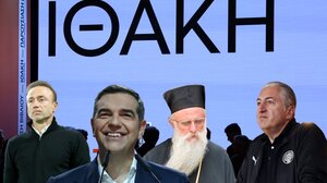 Στροφή 360 μοιρών, rebranding, θαύματα και νάματα