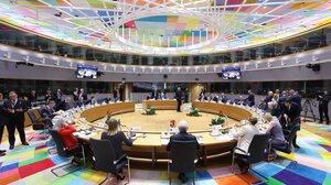 Πράσινο φως από το Συμβούλιο της ΕΕ για ταχύτερες αμυντικές επενδύσεις στην Ένωση