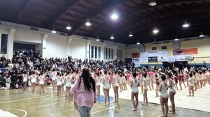 Άγιος Νικόλαος: Χριστουγεννιάτικη Επίδειξη Ρυθμικής Γυμναστικής στο Κλειστό Σχολικό Γυμναστήριο