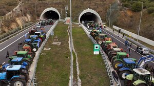 Αγροτικές κινητοποιήσεις: Ανοιξαν οι σήραγγες των Τεμπών - Τα μπλόκα και οι επόμενες κινήσεις των αγροτών