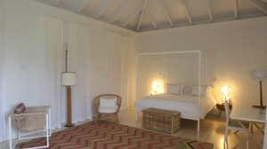 Τζέφρι Επστάιν: Στη δημοσιότητα φωτογραφίες από την έπαυλη κολαστήριο στο ιδιόκτητο νησί της Καραϊβικής