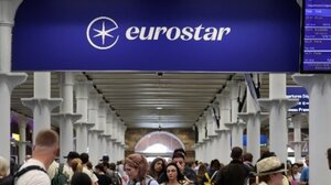 Παραλύουν τα δρομολόγια της Eurostar λόγω μπλακ άουτ στη σήραγγα της Μάγχης