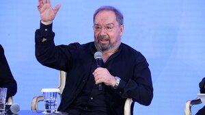 Σταμάτης Φασουλής: Το γράμμα στον ανήλικο εαυτό του «Παιδί μου, αρκετά με έχεις βασανίσει»