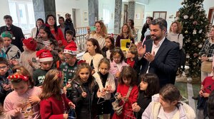  Κάλαντα και εορταστικές μελωδίες στο Δημαρχείο Χανίων