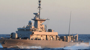 Λασίθι: Επίσκεψη κοινού στην ΤΠΚ του Πολεμικού Ναυτικού «ΚΑΡΑΘΑΝΑΣΗΣ» στο Λιμάνι Αγίου Νικολάου