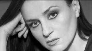 Καρυοφυλλιά Καραμπέτη: Δεν έχω social media, είμαι «αναλφάβητη»