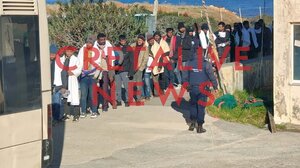 Κρήτη: Εντείνεται ο προβληματισμός για τις συνεχείς αφίξεις μεταναστών - Βίντεο