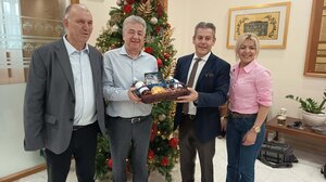 Επισκέψεις της ΔΕΕΠ Ηρακλείου της Νέας Δημοκρατίας και ανταλλαγή ευχών