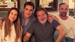 Χριστόφορος Παπακαλιάτης: Χριστούγεννα με τα αδέλφια του 