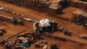 Στο πλευρό των αρχαιολόγων οι ξεναγοί Κρήτης και Σαντορίνης