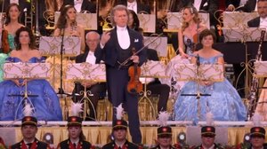 Ολλανδία: Tα ελληνικά κάλαντα των Χριστουγέννων έπαιξε η διάσημη ορχήστρα Γιόχαν Στράους