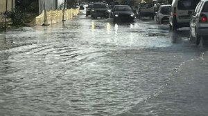 Ηράκλειο: Πλημμύρισε η περιοχή του Αγίου Ιωάννη του Χωστού, ξεχείλισαν… τα παράπονα των οδηγών