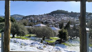 Ασθενής χιονόπτωση και στην Λέσβο 