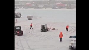 Ολλανδία: Πολλά προβλήματα λόγω χιονιού και πάγων - Ανεστάλησαν δρομολόγια τρένων, ακυρώνονται πτήσεις