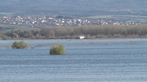 Σέρρες: Ένας νεκρός από ανατροπή βάρκας με ψαράδες – Με υποθερμία ανασύρθηκε ο δεύτερος